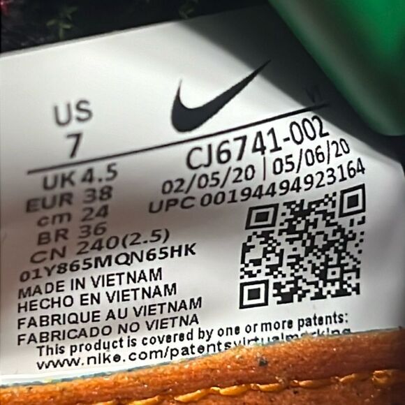 🔥Women NIKE Air Vapormax 2020 FK Flyknit Sz 7 Grey Yellow CJ6741-002 - PERFECT - Picture 13 of 13